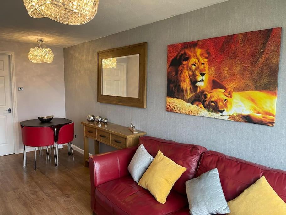 River View Apartment Glasgow Buitenkant foto