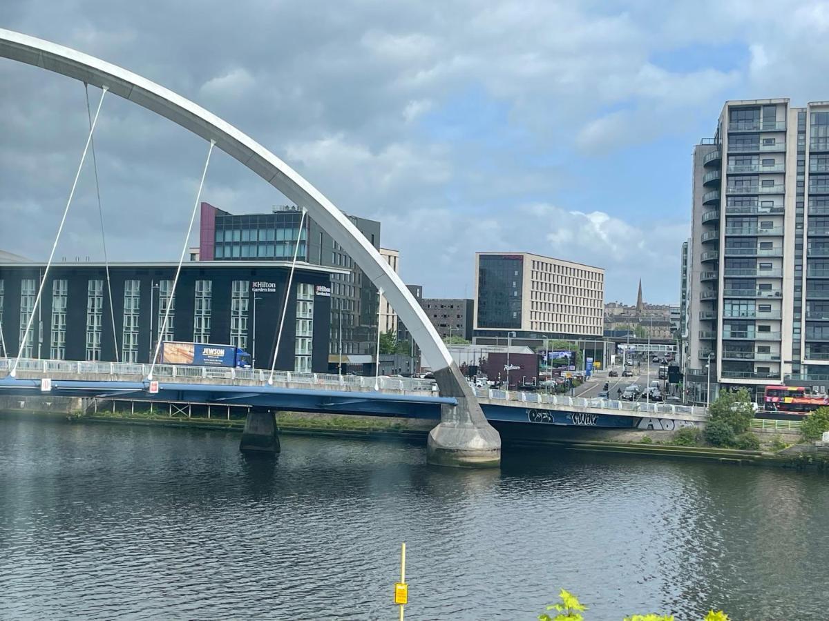 River View Apartment Glasgow Buitenkant foto